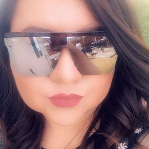 Meet your Posher, Sandra